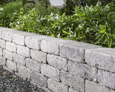 Weston Stone™ Retaining Wall